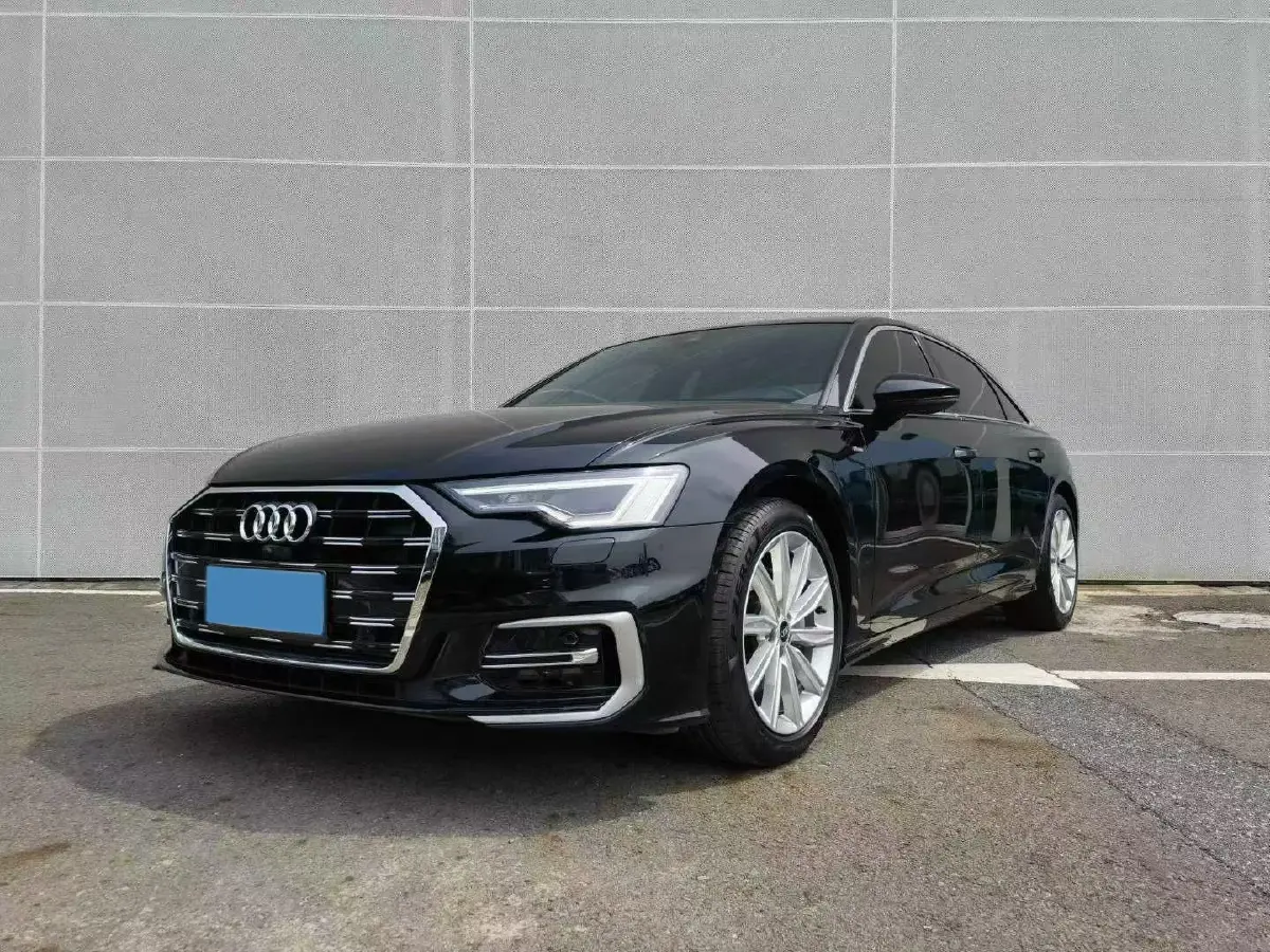 2024 Audi A6L 2.0T 245HP L4 7DCT