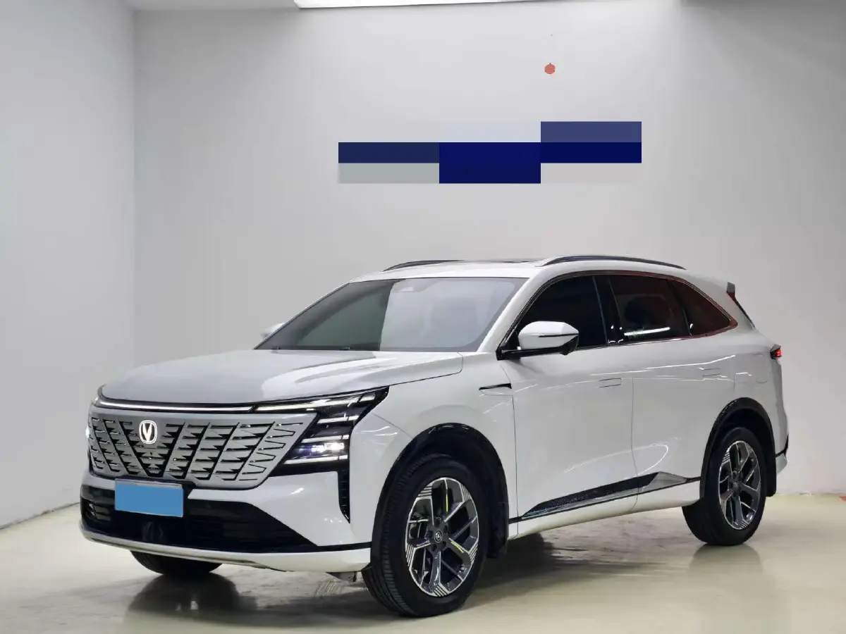 2025 ChangAn CS75 Plus 1.5T 192HP L4 8AT