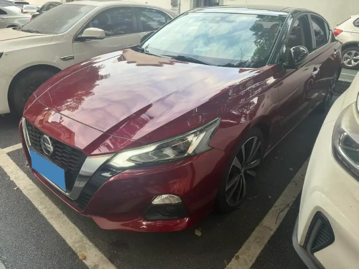 2019 Nissan Teana 2.0T 252HP L4 CVT