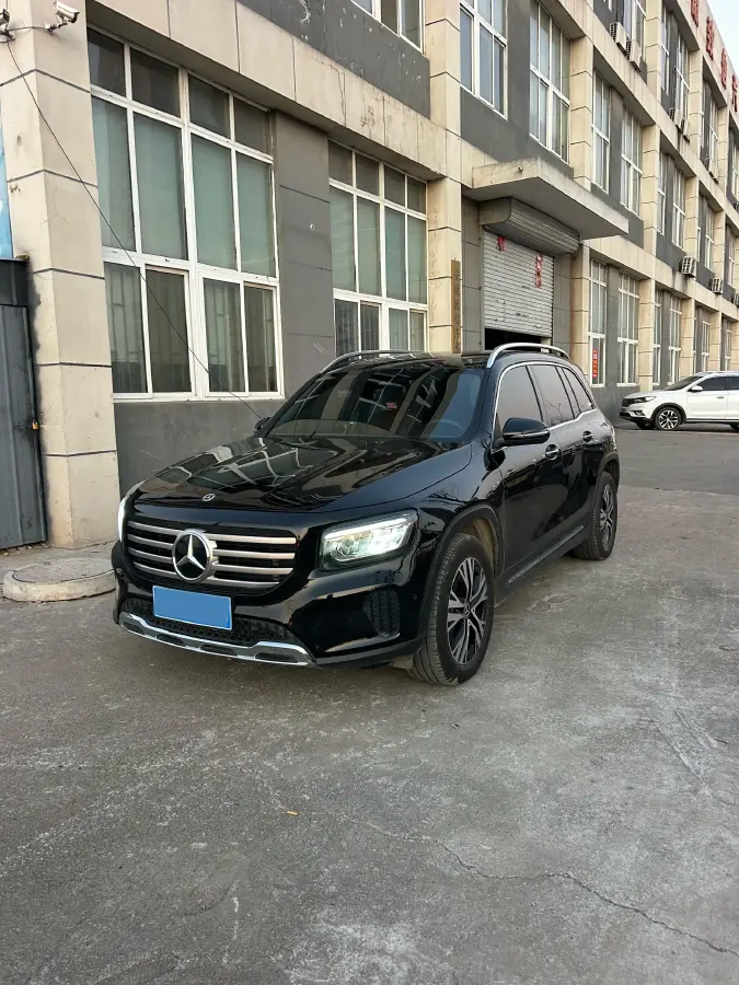 2024 Mercedes-Benz GLB Class 2.0T 190HP L4 8DCT