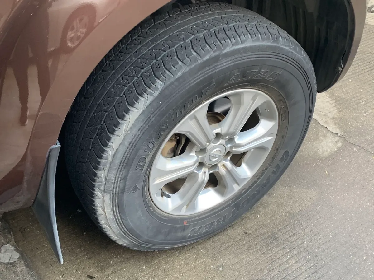 2021 Nissan Navara 2.5L 193HP L4 6MT,autocango,china used car exporter,china ev exporter,chinese used car exporter,chinese used ev exporter