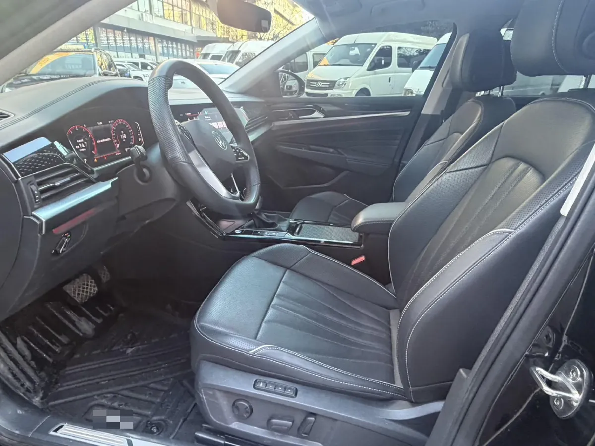 2024 Volkswagen Passat 2.0T 220HP L4 7DCT,autocango,china used car exporter,china ev exporter,chinese used car exporter,chinese used ev exporter