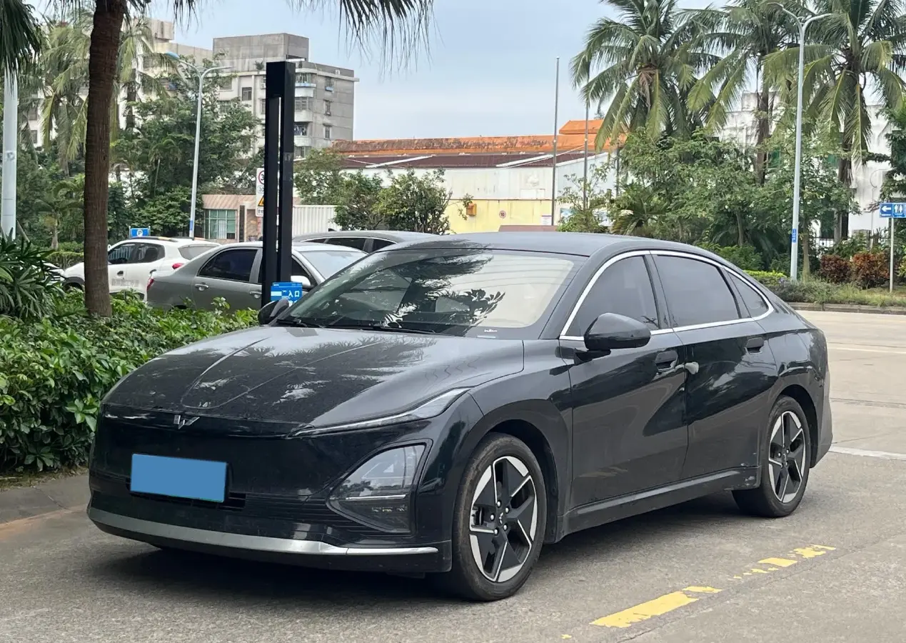 2024 WuLing XingGuang BEV 54.5KWH