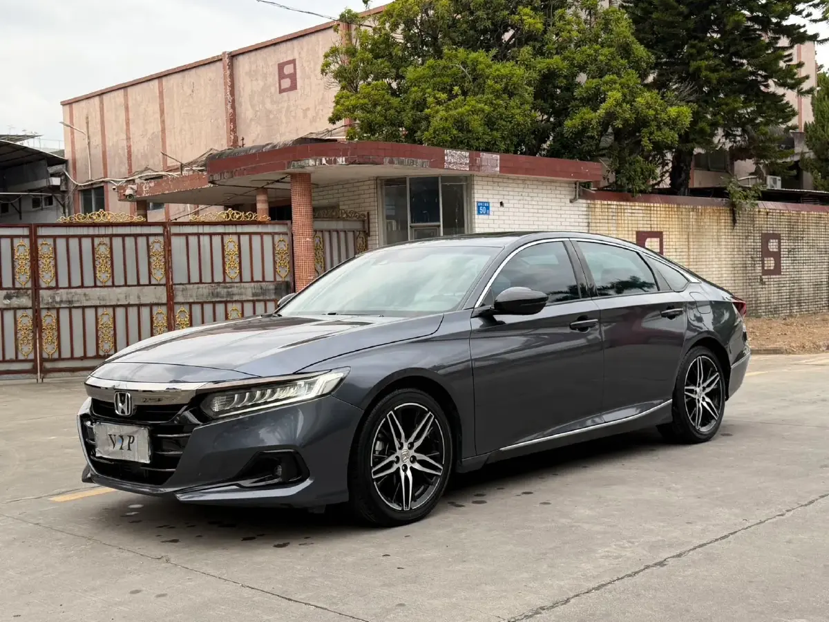 2022 Honda Accord 1.5T 194HP L4 CVT