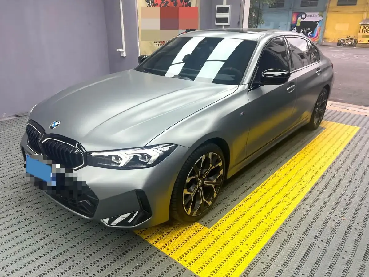 2025 BMW 3 Series 2.0T 245HP L4 8AT