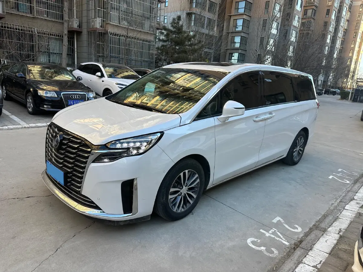 2022 Buick GL8 2.0T 237HP L4 9AT