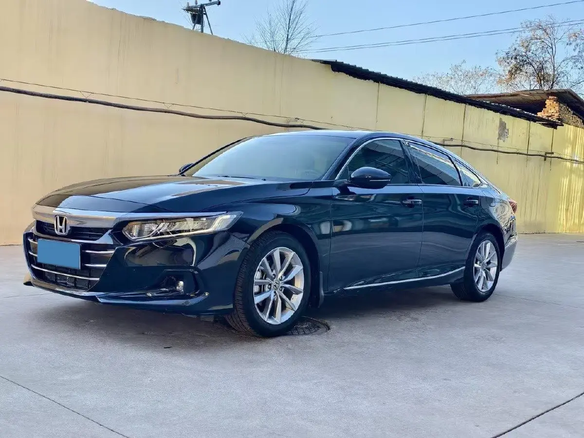 2022 Honda Accord 1.5T 194HP L4 CVT
