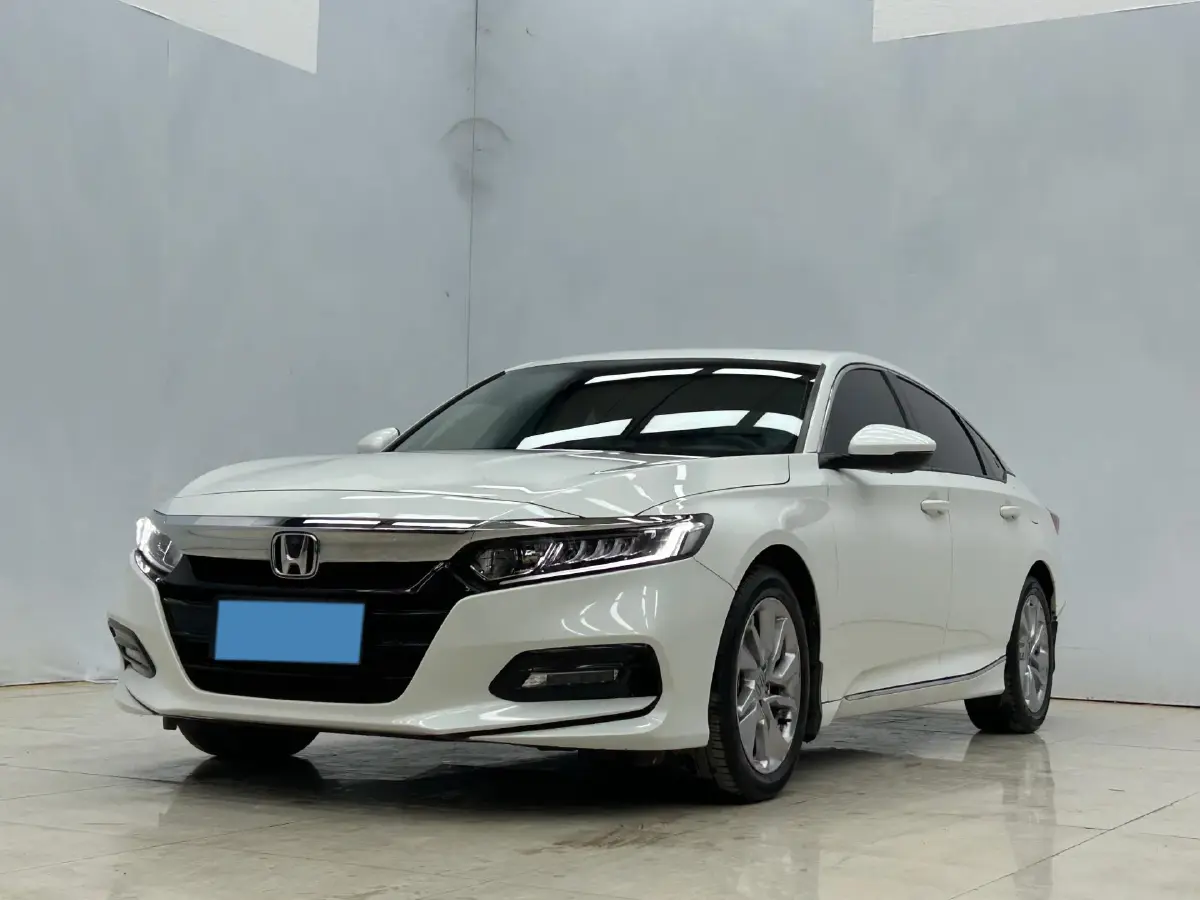 2018 Honda Accord 1.5T 194HP L4 CVT