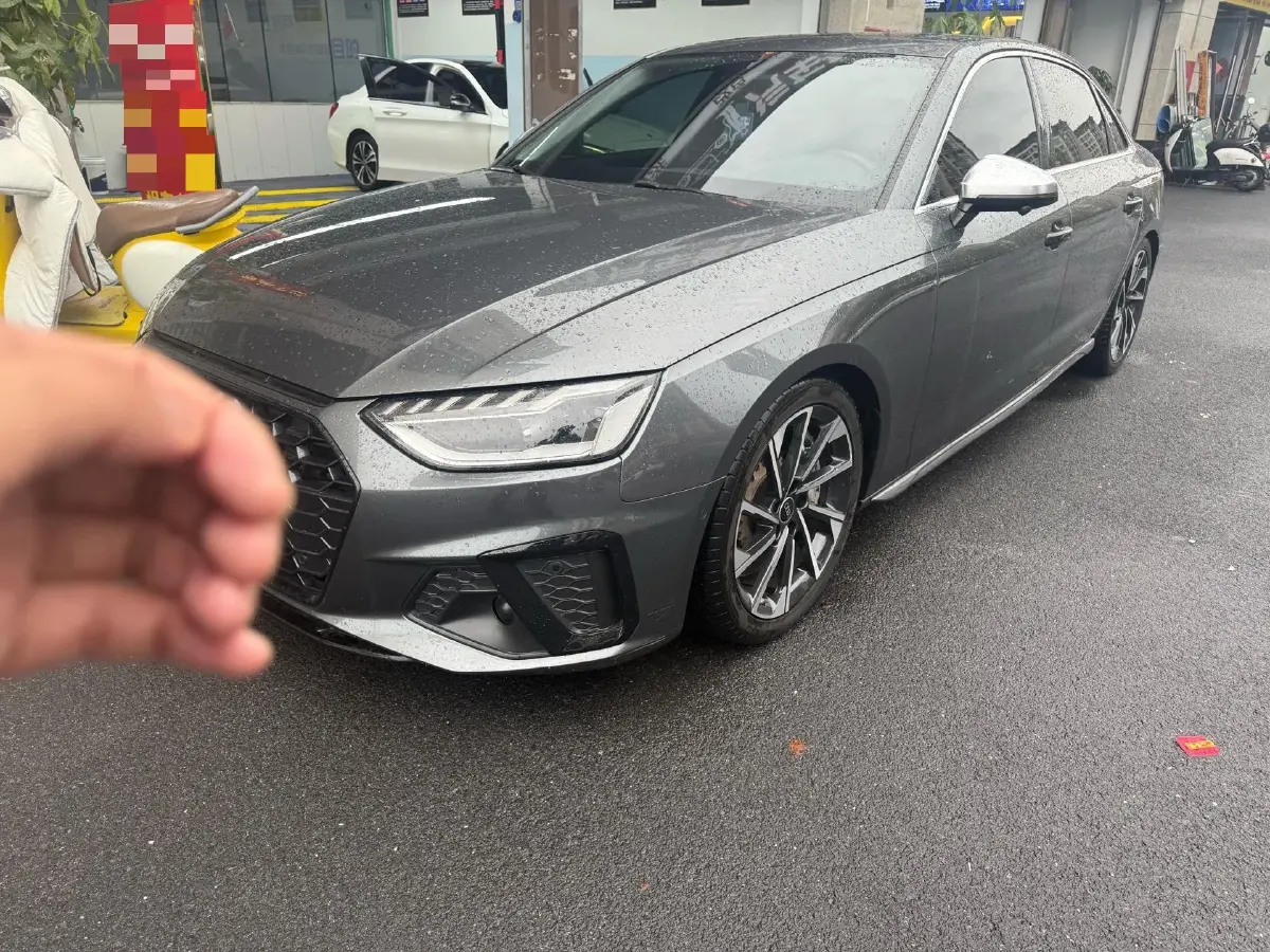 2020 Audi A4L 2.0T 190HP L4 7DCT