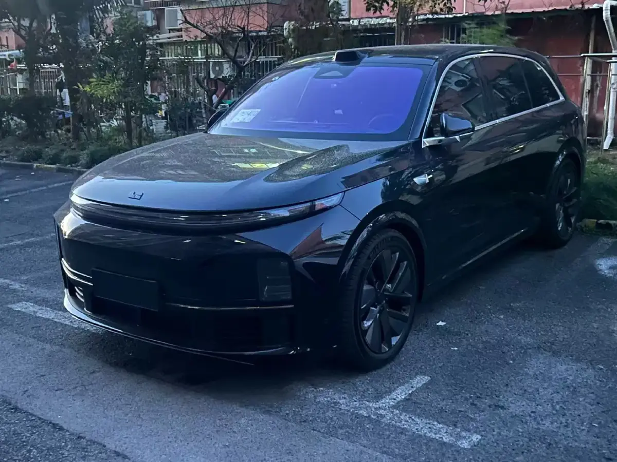 2024 Li L8 Range Extended 154HP REEV 42.8KWH