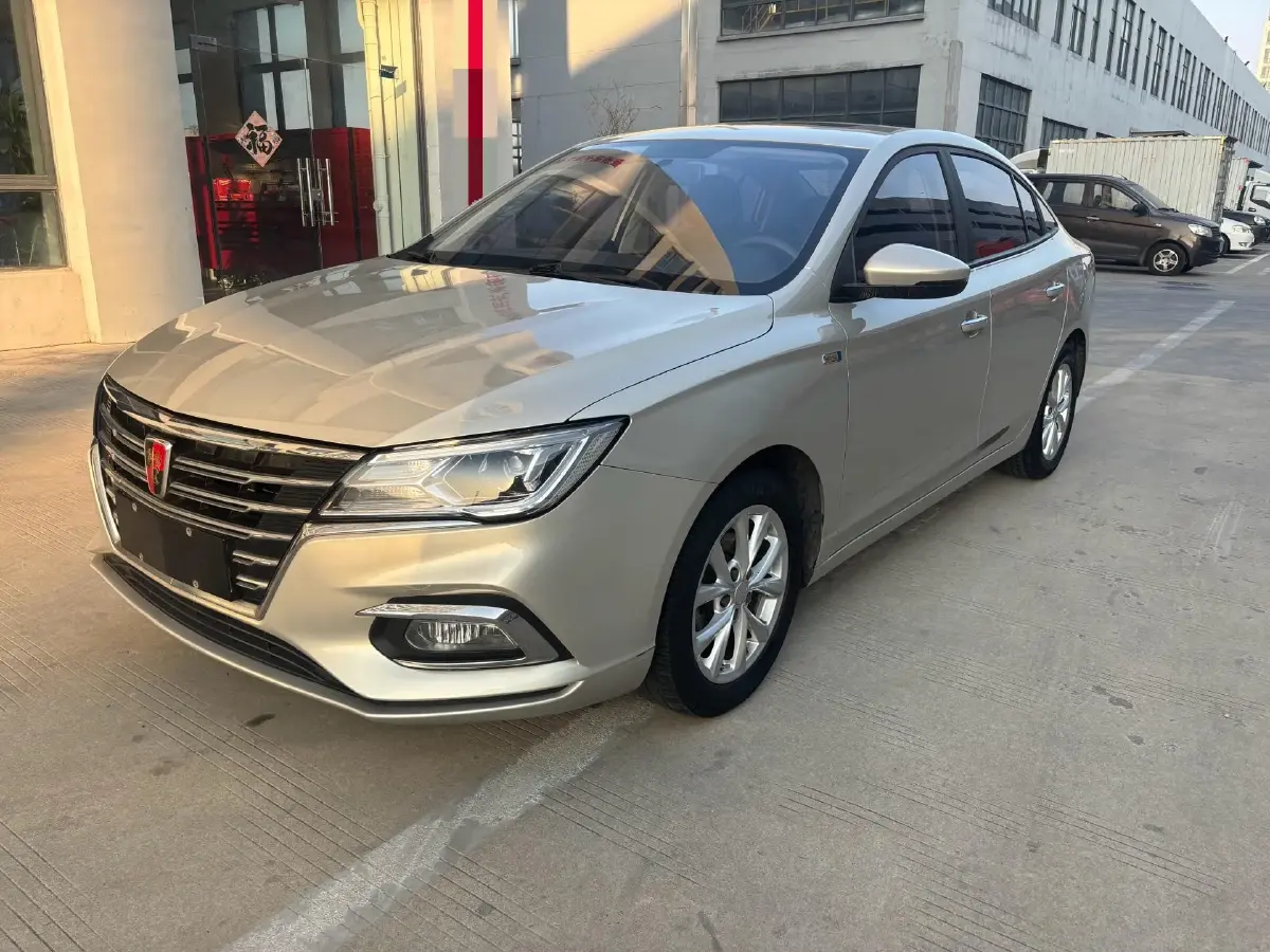 2020 Roewe i5 1.5L 120HP L4 CVT