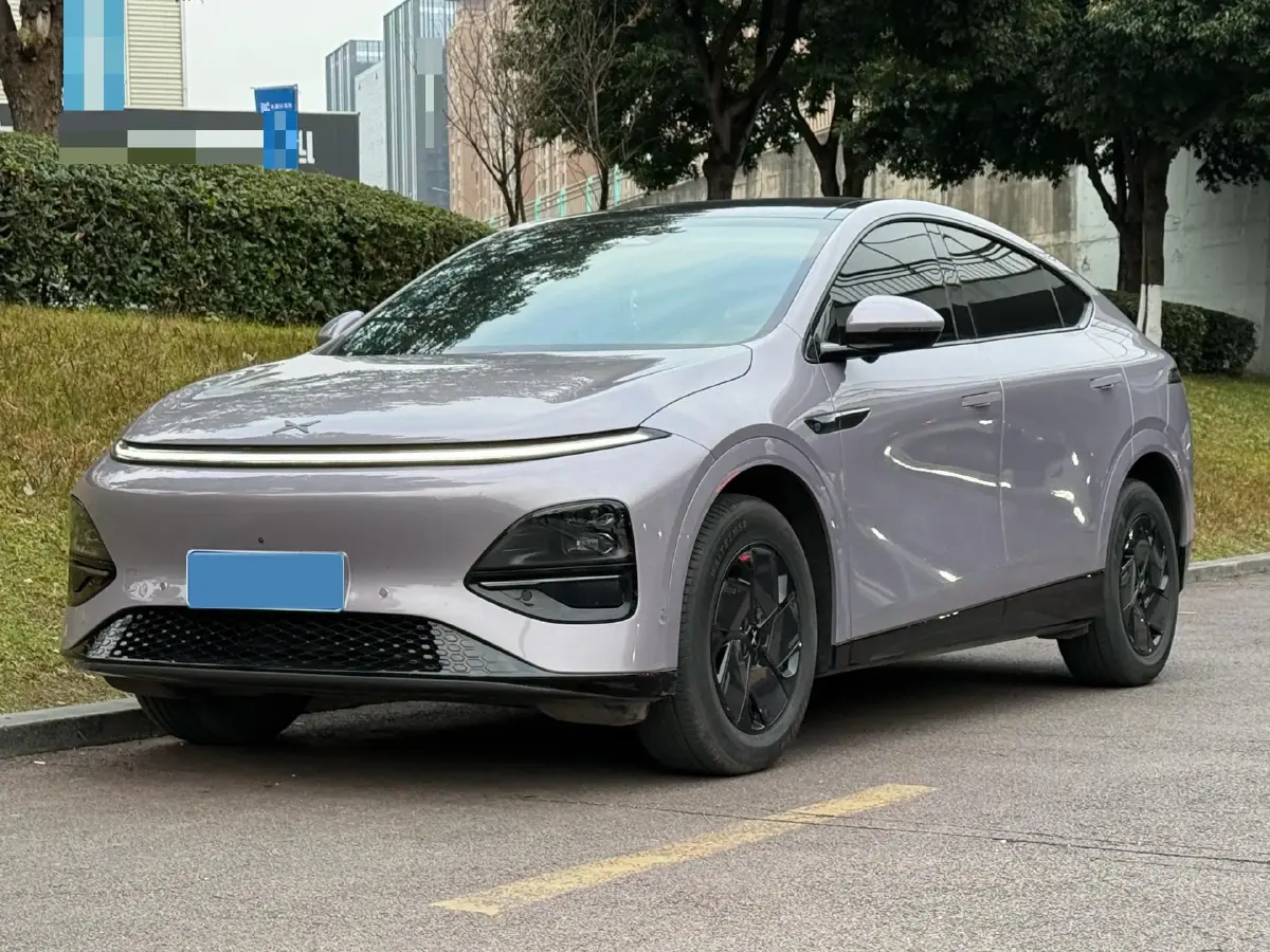 2025 Xpeng G6 BEV 68.5KWH