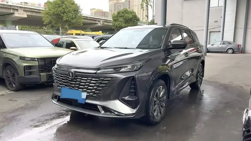 2023 ChangAn CS75 Plus 1.5T 188HP L4 8AT