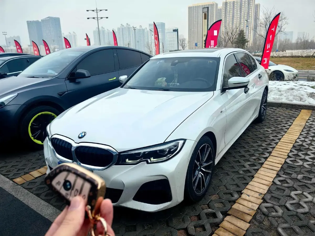 2020 BMW 3 Series 2.0T 184HP L4 8AT