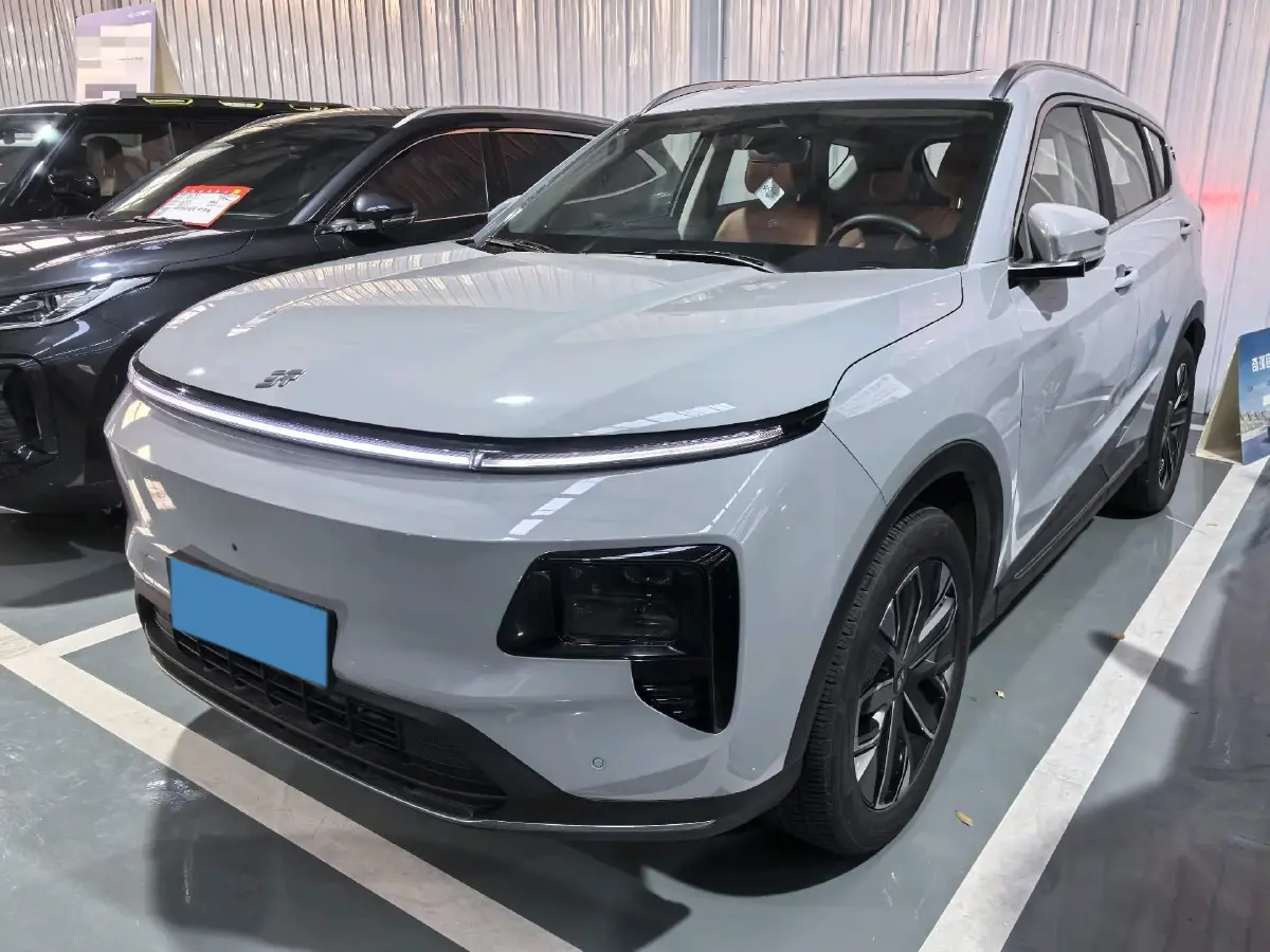 2024 Chery Tiggo8L 2.0T 254HP L4 8AT