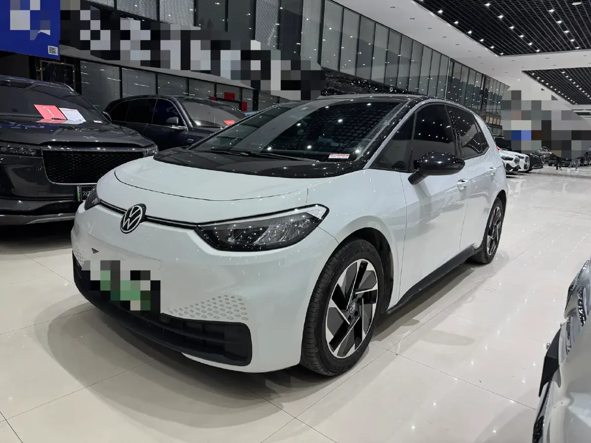 2025 Volkswagen ID.3 BEV 52.8KWH