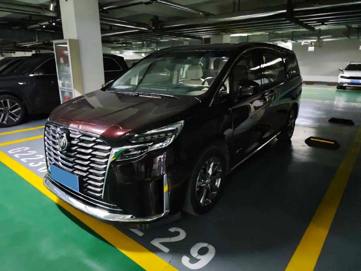 2022 Buick GL8 2.0T 237HP L4 9AT