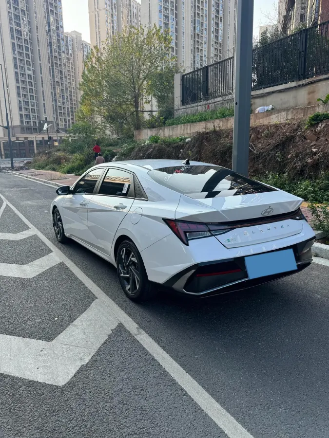 2023 Hyundai Elantra 1.5L 115HP L4 CVT,autocango,china used car exporter,china ev exporter,chinese used car exporter,chinese used ev exporter