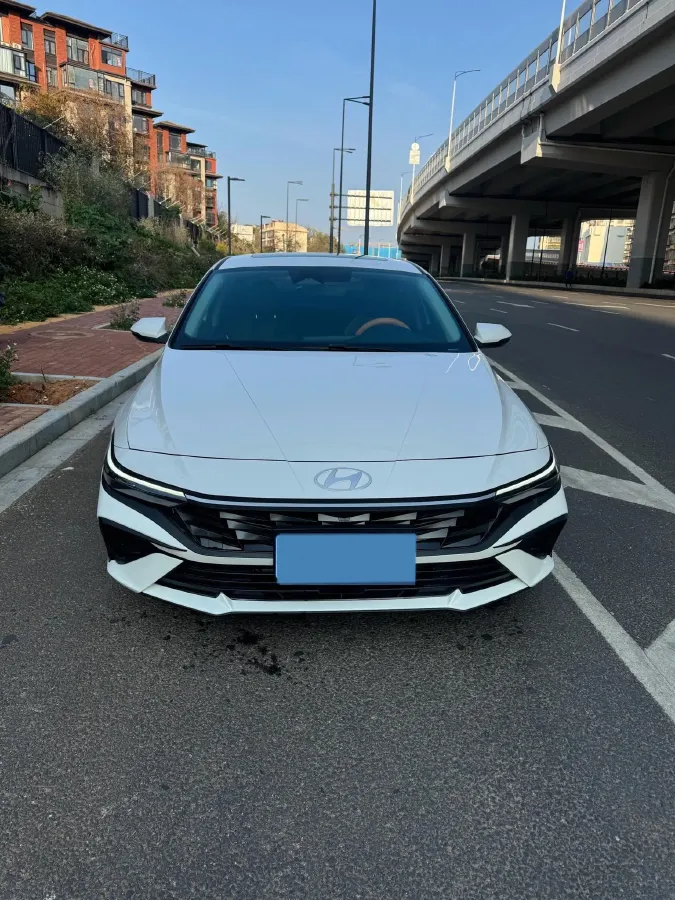 2023 Hyundai Elantra 1.5L 115HP L4 CVT,autocango,china used car exporter,china ev exporter,chinese used car exporter,chinese used ev exporter