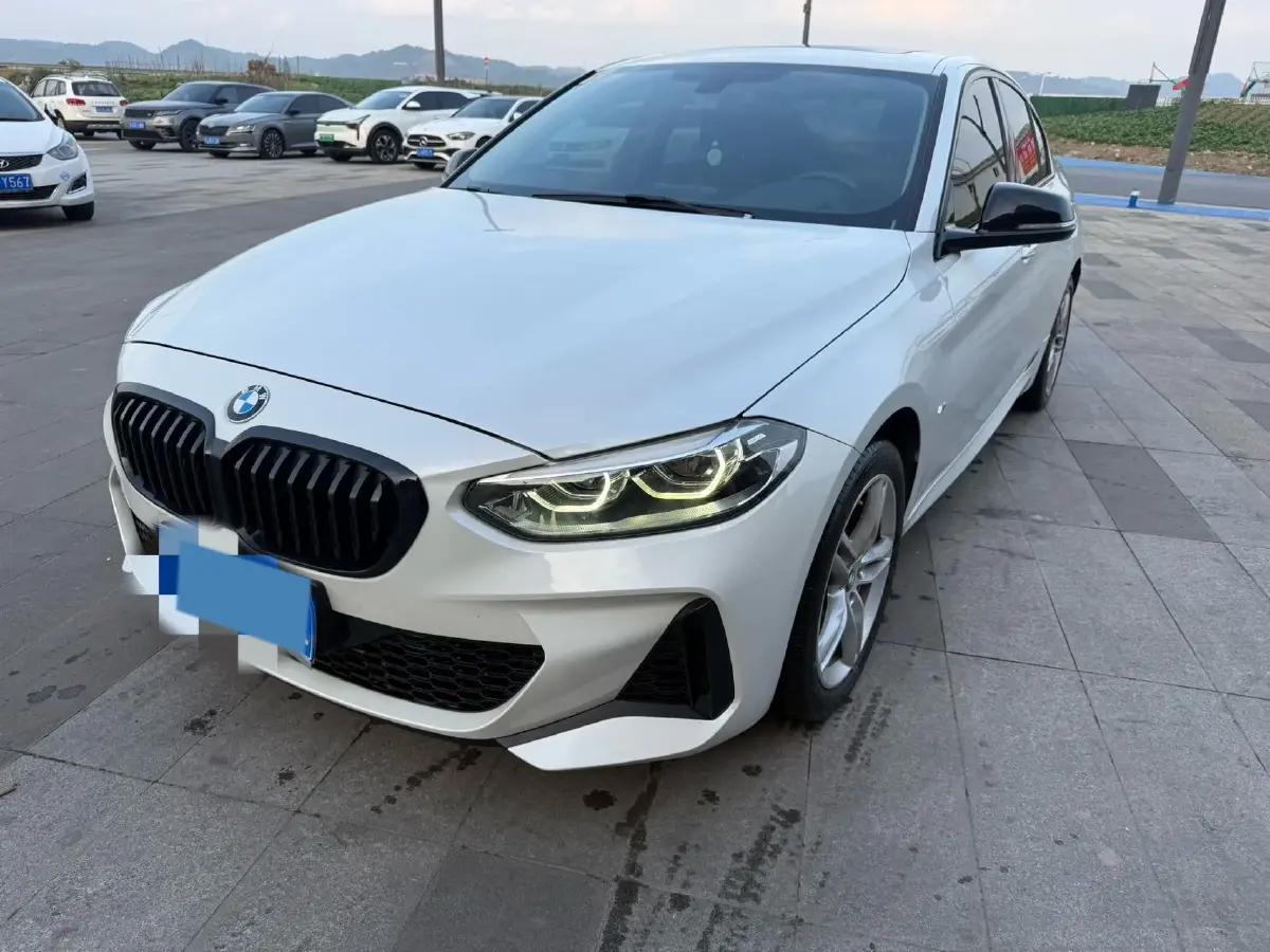 2021 BMW 1 Series 1.5T 140HP L3 7DCT