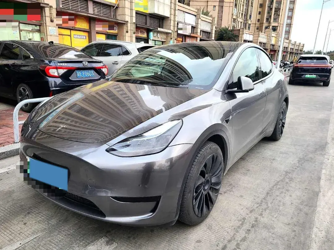 2022 Tesla Model Y BEV 60KWH