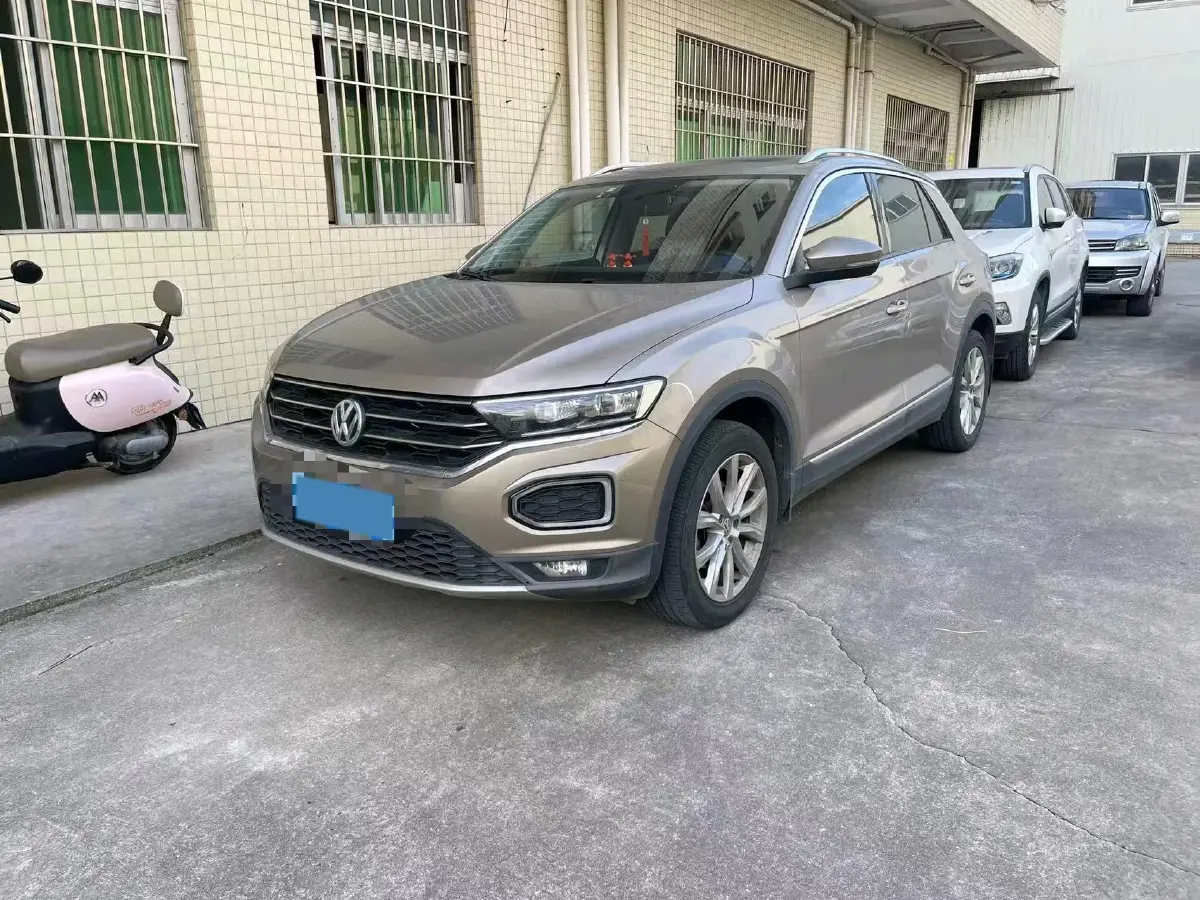 2019 Volkswagen T-Roc 1.4T 131HP L4 7DCT