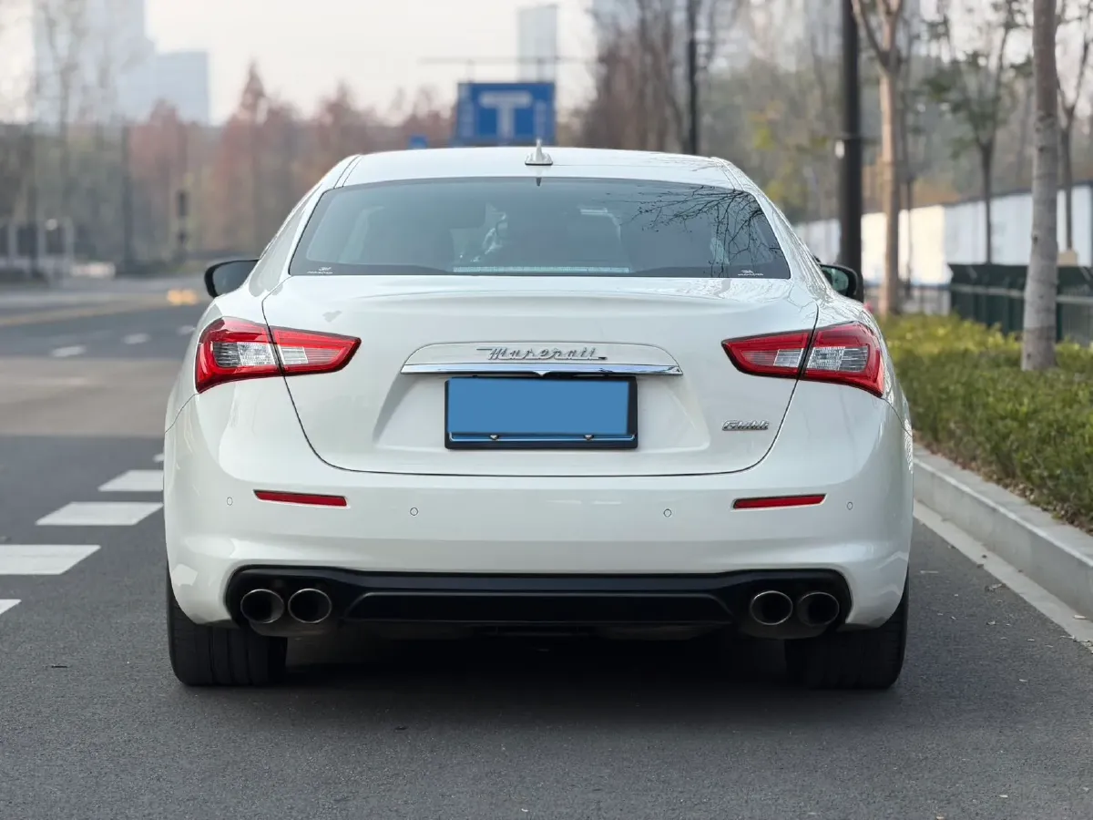 2018 Maserati Ghibli 3.0T 350HP V6 8AT,autocango,china used car exporter,china ev exporter,chinese used car exporter,chinese used ev exporter