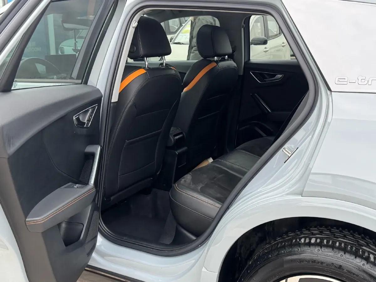 2022 Audi Q2L e-tron BEV 44.1KWH,autocango,china used car exporter,china ev exporter,chinese used car exporter,chinese used ev exporter