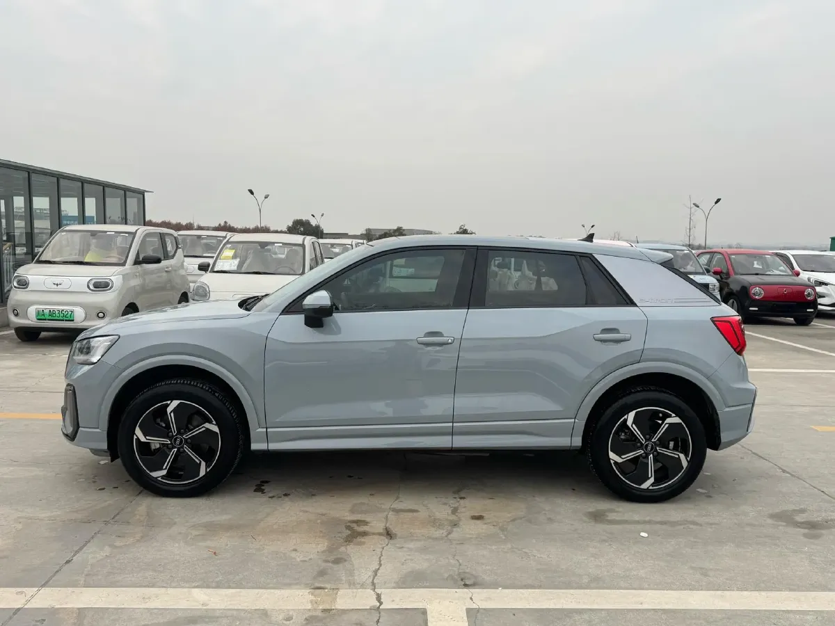 2022 Audi Q2L e-tron BEV 44.1KWH,autocango,china used car exporter,china ev exporter,chinese used car exporter,chinese used ev exporter