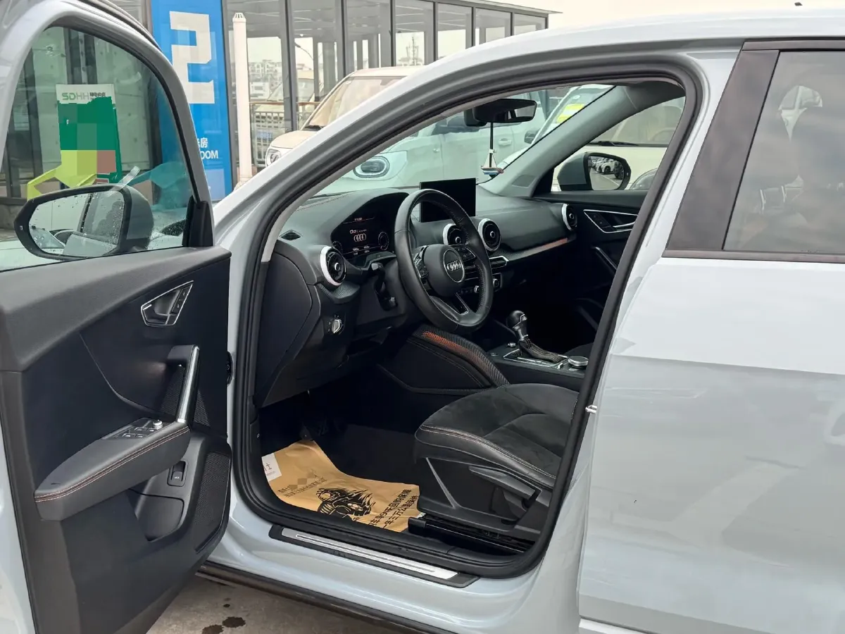 2022 Audi Q2L e-tron BEV 44.1KWH,autocango,china used car exporter,china ev exporter,chinese used car exporter,chinese used ev exporter