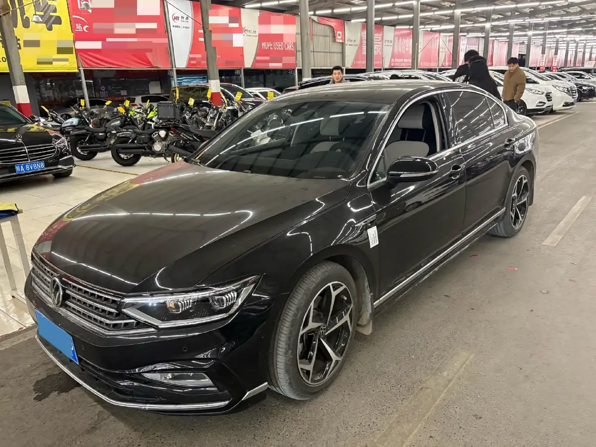 2023 Volkswagen Magotan 2.0T 186HP L4 7DCT