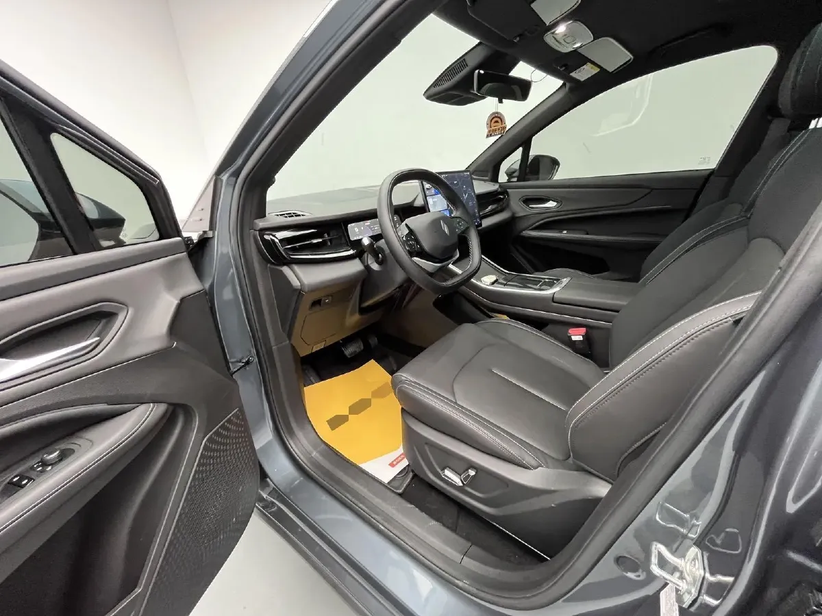 2023 Livan 7 BEV 68.03KWH,autocango,china used car exporter,china ev exporter,chinese used car exporter,chinese used ev exporter