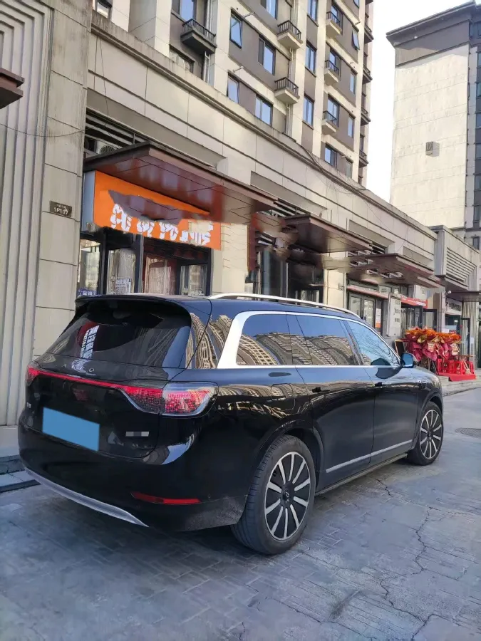 2025 AITO AITO M9 REEV 160HP REEV 52KWH,autocango,china used car exporter,china ev exporter,chinese used car exporter,chinese used ev exporter