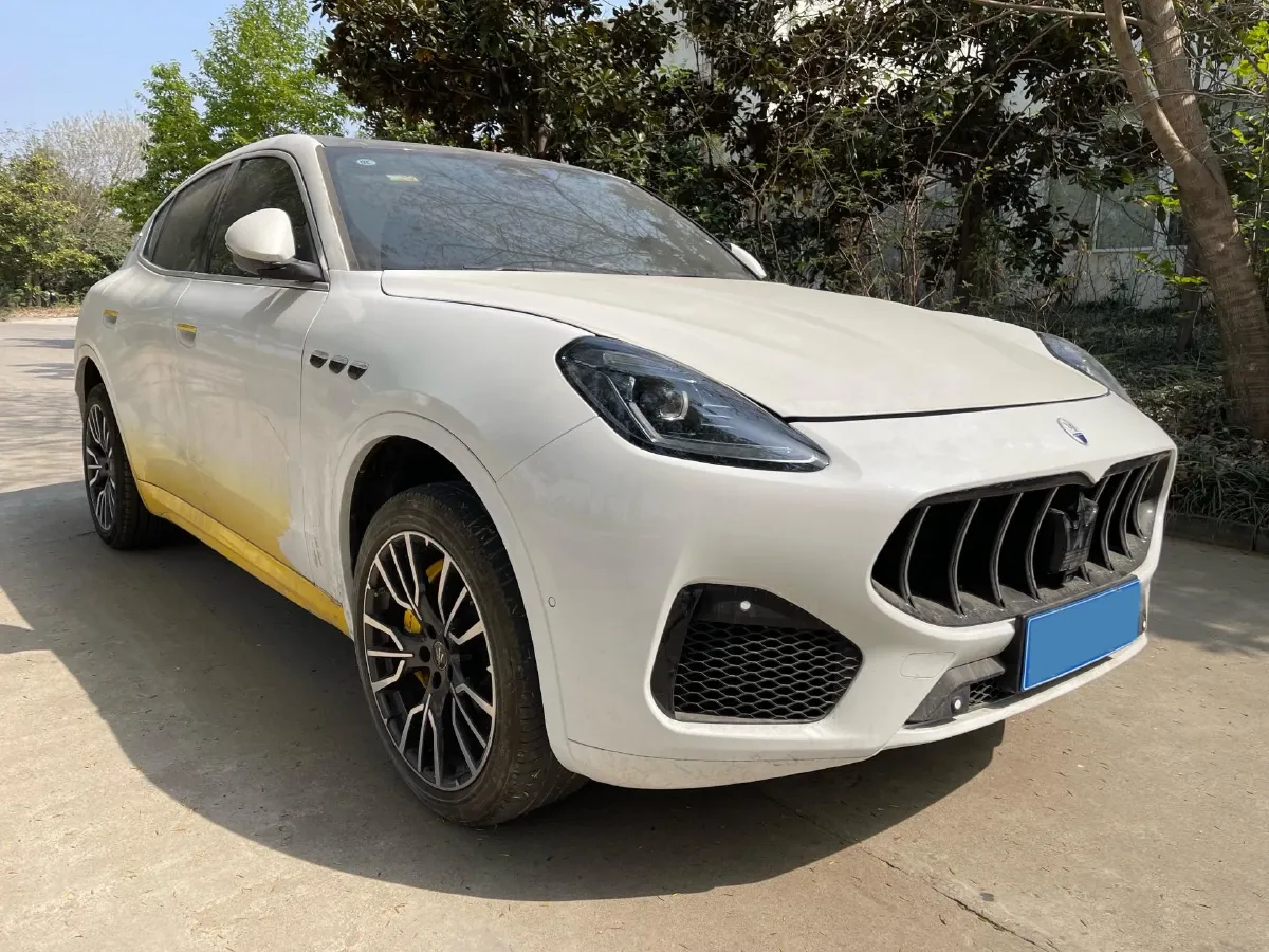 2023 Maserati Grecale 2.0T 300HP L4 8AT,autocango,china used car exporter,china ev exporter,chinese used car exporter,chinese used ev exporter