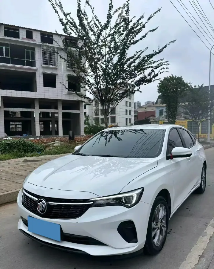 2023 Buick Verano 1.5T 184HP L4 CVT