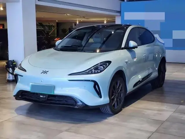 2023 IM LS6 BEV 71KWH