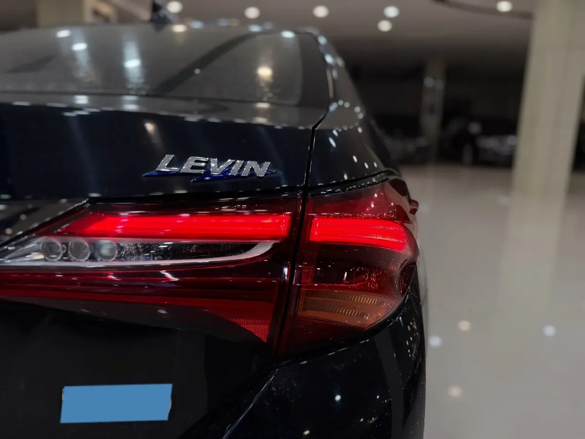 2019 Toyota Corolla Hybird E+ 1.8L 99HP L4 E-CVT PHEV 10.5KWH,autocango,china used car exporter,china ev exporter,chinese used car exporter,chinese used ev exporter