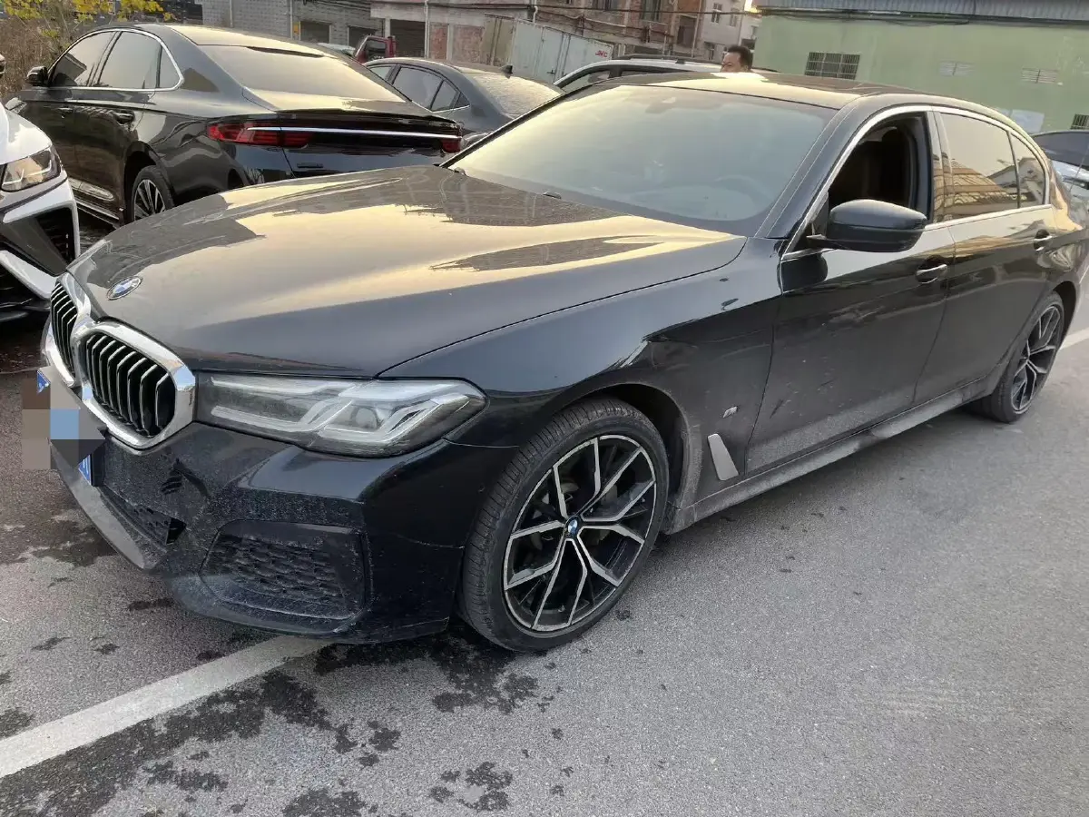 2021 BMW 5 Series 2.0T 252HP L4 8AT