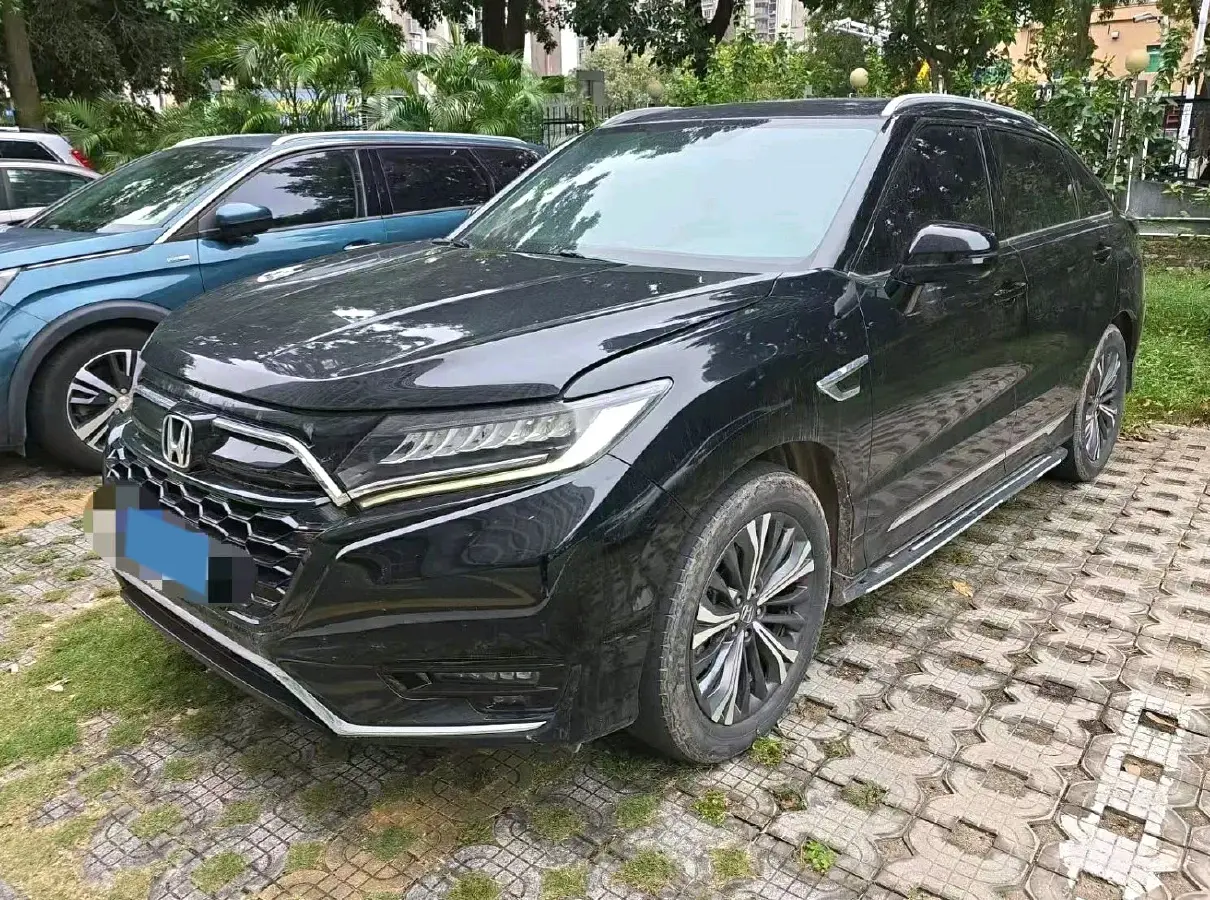 2020 Honda UR-V 2.0T 272HP L4 9AT