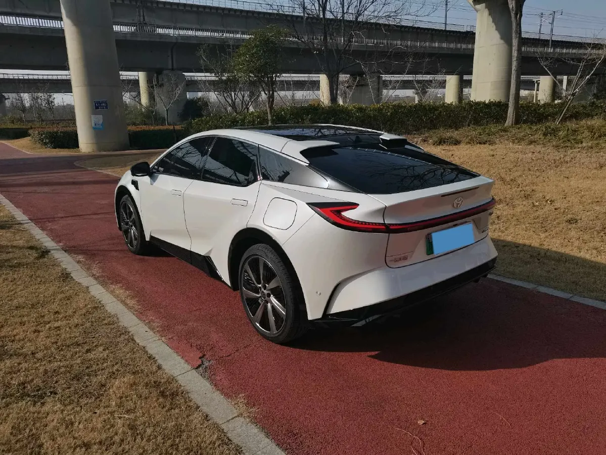 2025 Toyota bZ5 BEV,autocango,china used car exporter,china ev exporter,chinese used car exporter,chinese used ev exporter