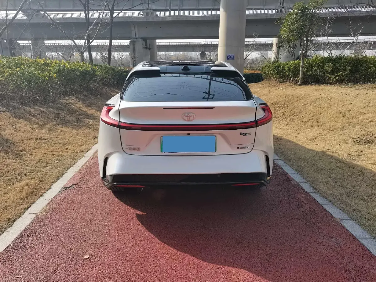 2025 Toyota bZ5 BEV,autocango,china used car exporter,china ev exporter,chinese used car exporter,chinese used ev exporter