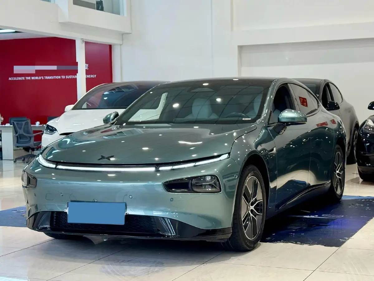 2024 Xpeng P7 BEV 64.4KWH