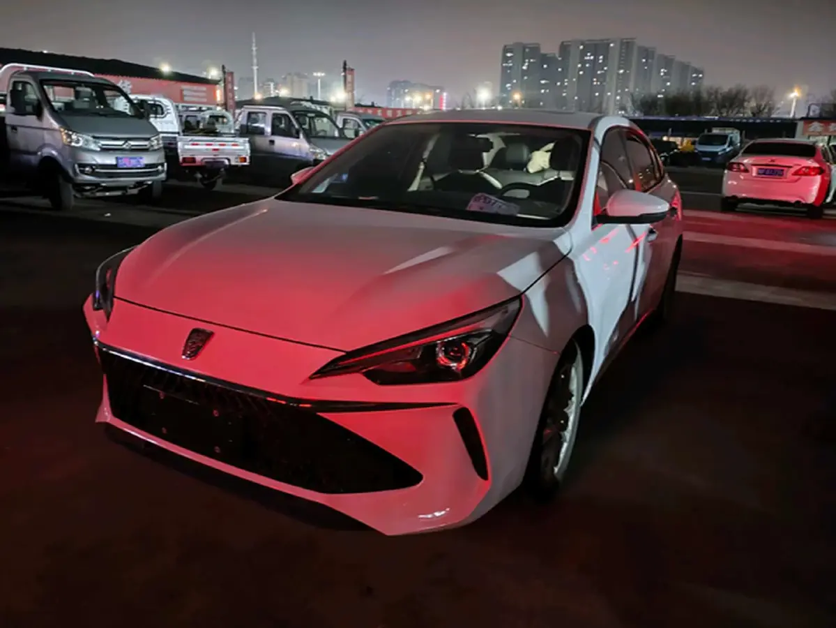 2023 Roewe i5 1.5L 129HP L4 CVT