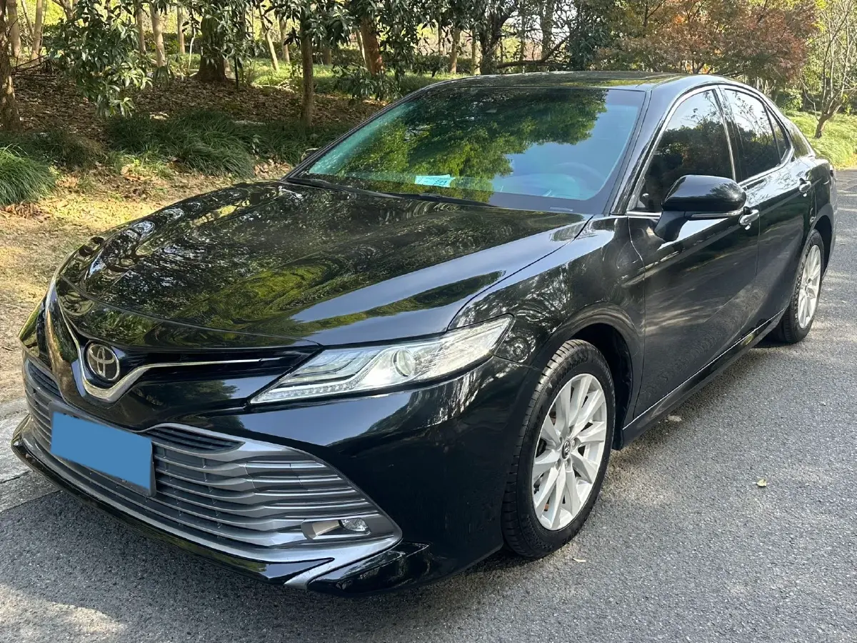 2019 Toyota Camry 2.0L 178HP L4 CVT