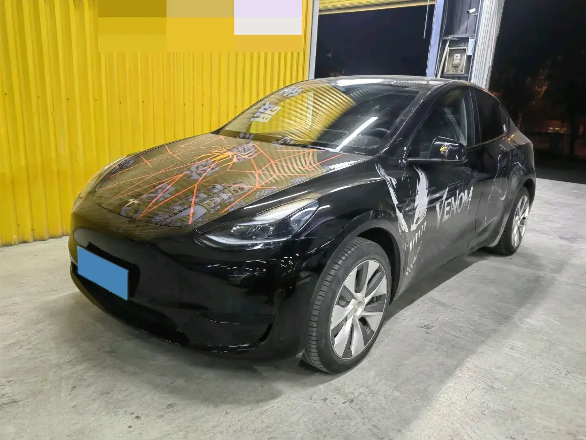 2022 Tesla Model Y BEV 60KWH