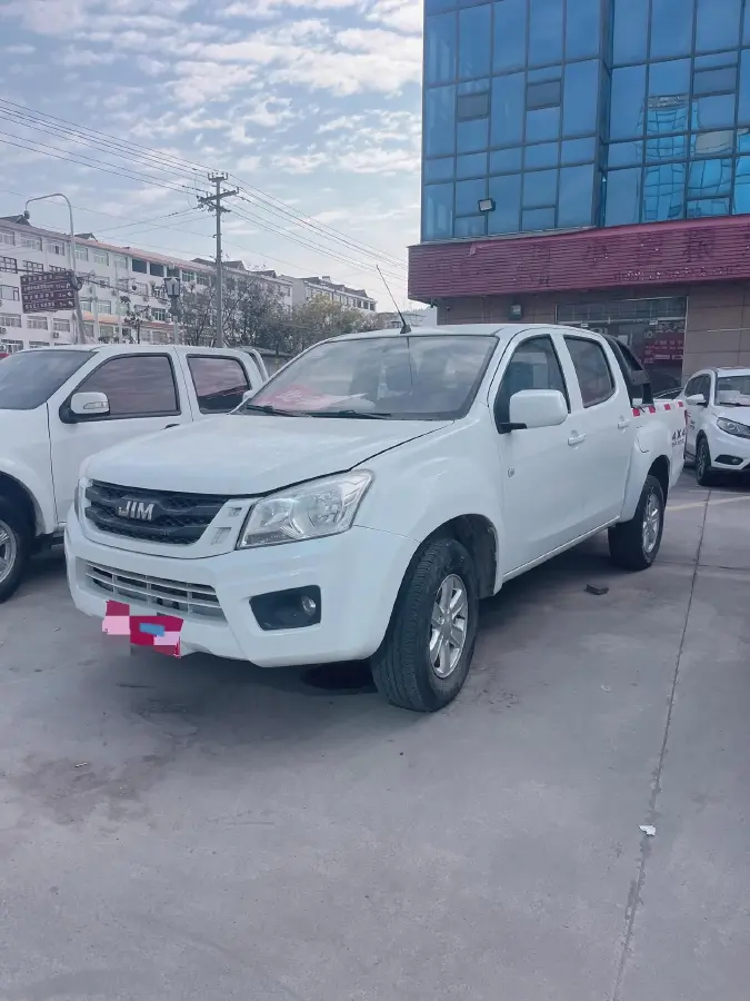 2018 Isuzu Jim 2.8T 116HP L4 5MT