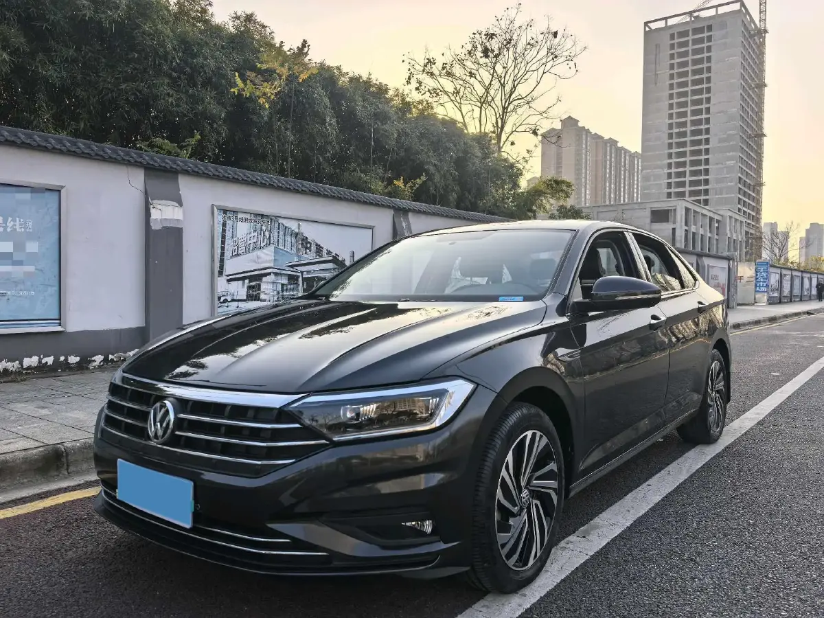 2021 Volkswagen Sagitar 1.4T 150HP L4 7DCT