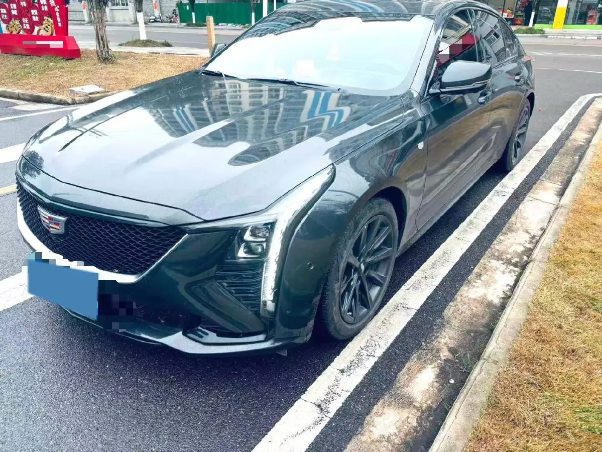 2024 Cadillac CT5 2.0T 237HP L4 10AT