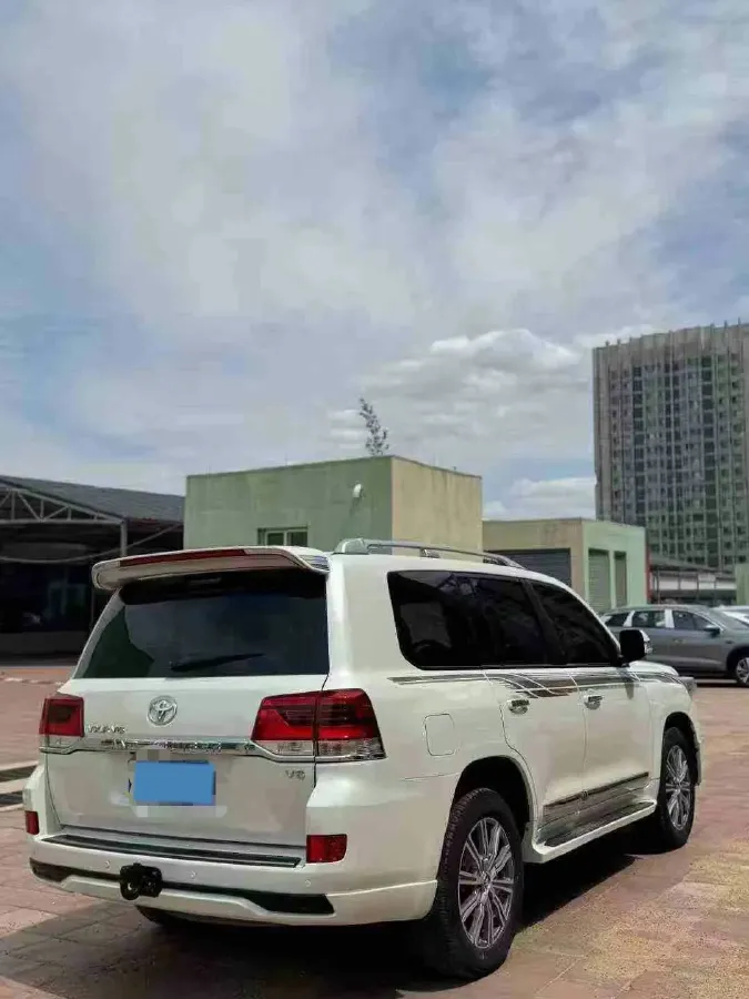 2015 Toyota Land Cruiser 4.0L 275HP V6 5AT,autocango,china used car exporter,china ev exporter,chinese used car exporter,chinese used ev exporter