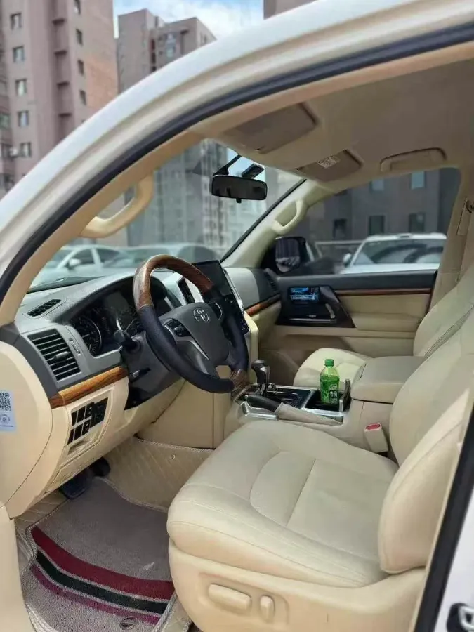 2015 Toyota Land Cruiser 4.0L 275HP V6 5AT,autocango,china used car exporter,china ev exporter,chinese used car exporter,chinese used ev exporter